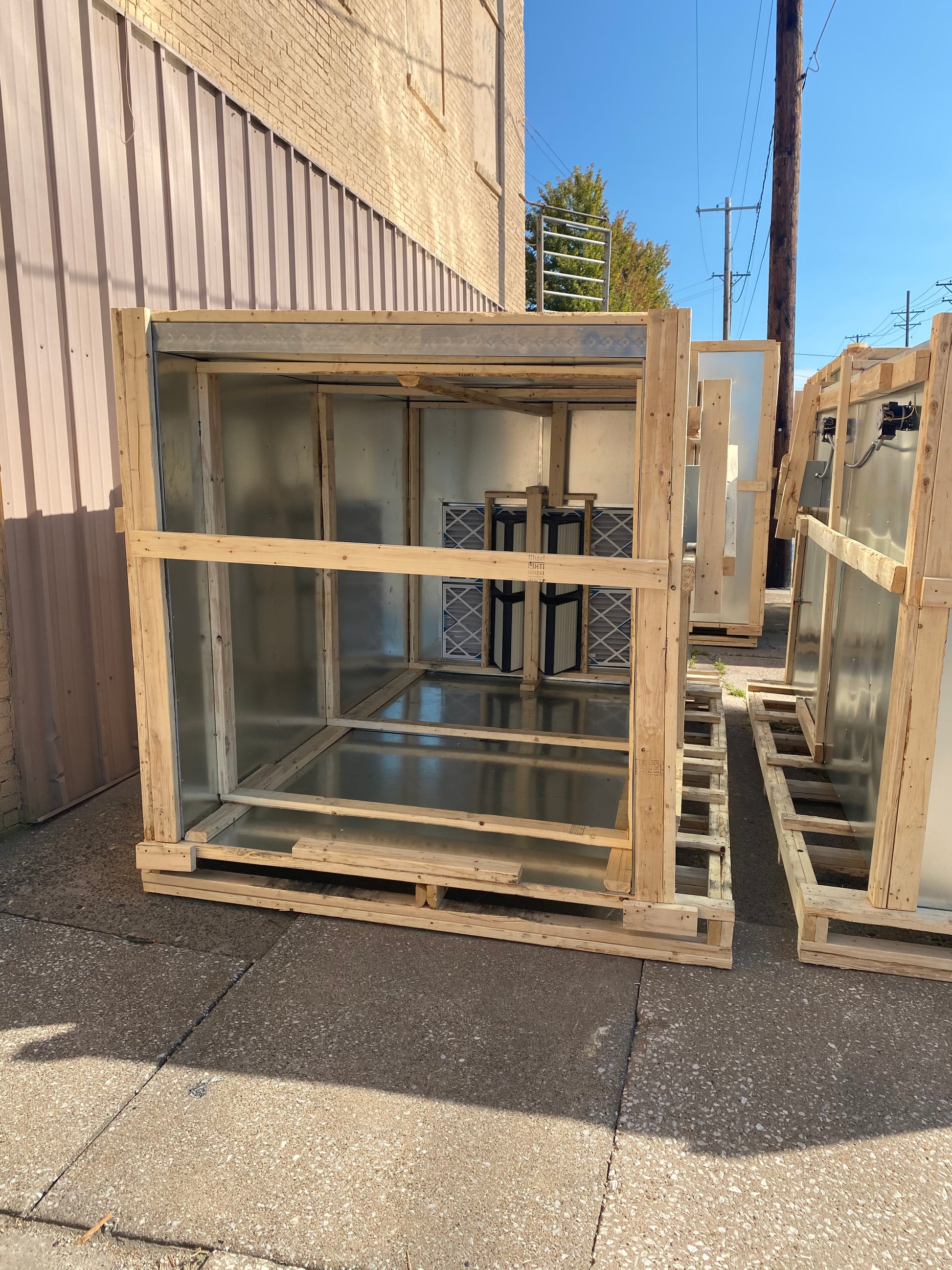 6x6x10 Spray booth